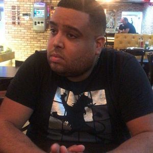 Meet your Posher, Carlos